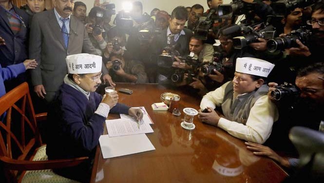 An Open Invitation for the country: Let us criticize Mr. Kejriwal